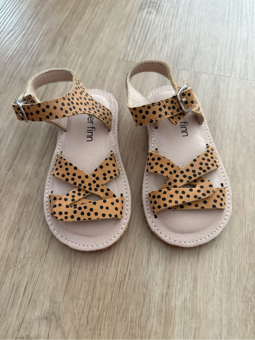 Piper Finn Infant Size 7 Sandals
